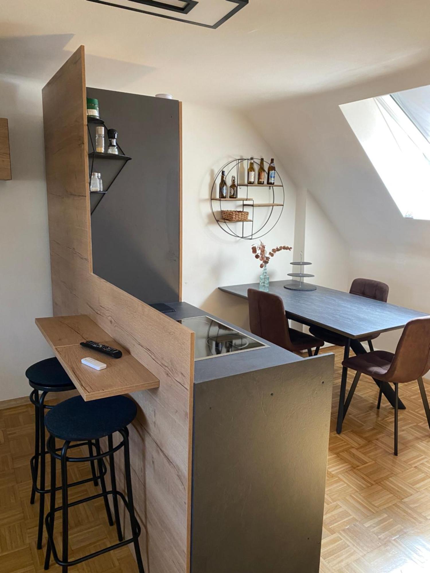Schoenes Apartment Mit Aussicht Ueber Graz Exterior photo